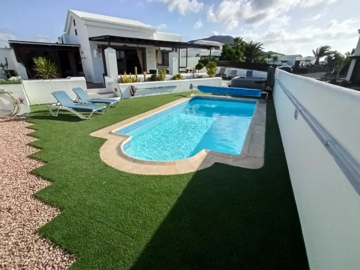 Willa Casa Eilmar Playa Blanca